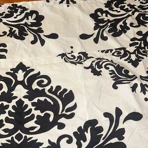 Black and White King Size Shams/Cases